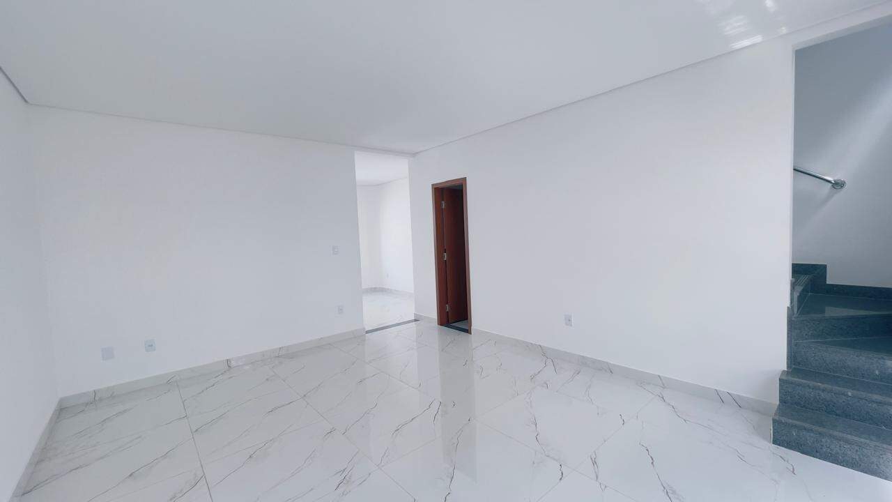Casa em Condomínio à venda no Trevo: 15