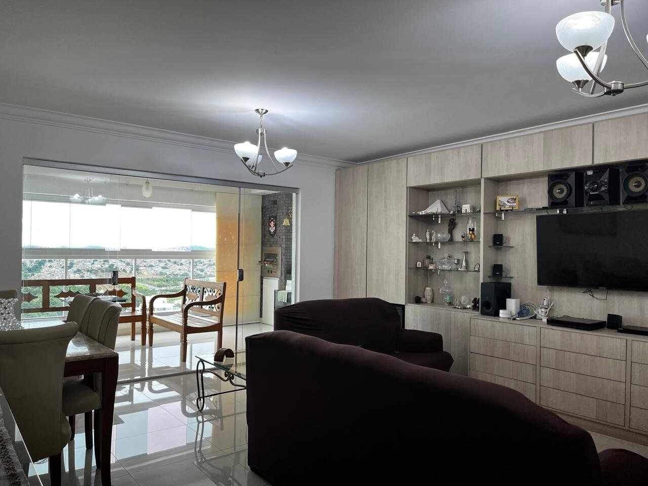 Apartamento à venda no Fernão Dias: 