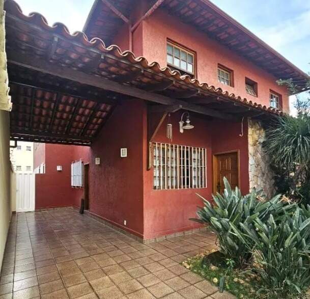 Casa à venda no Castelo: 2