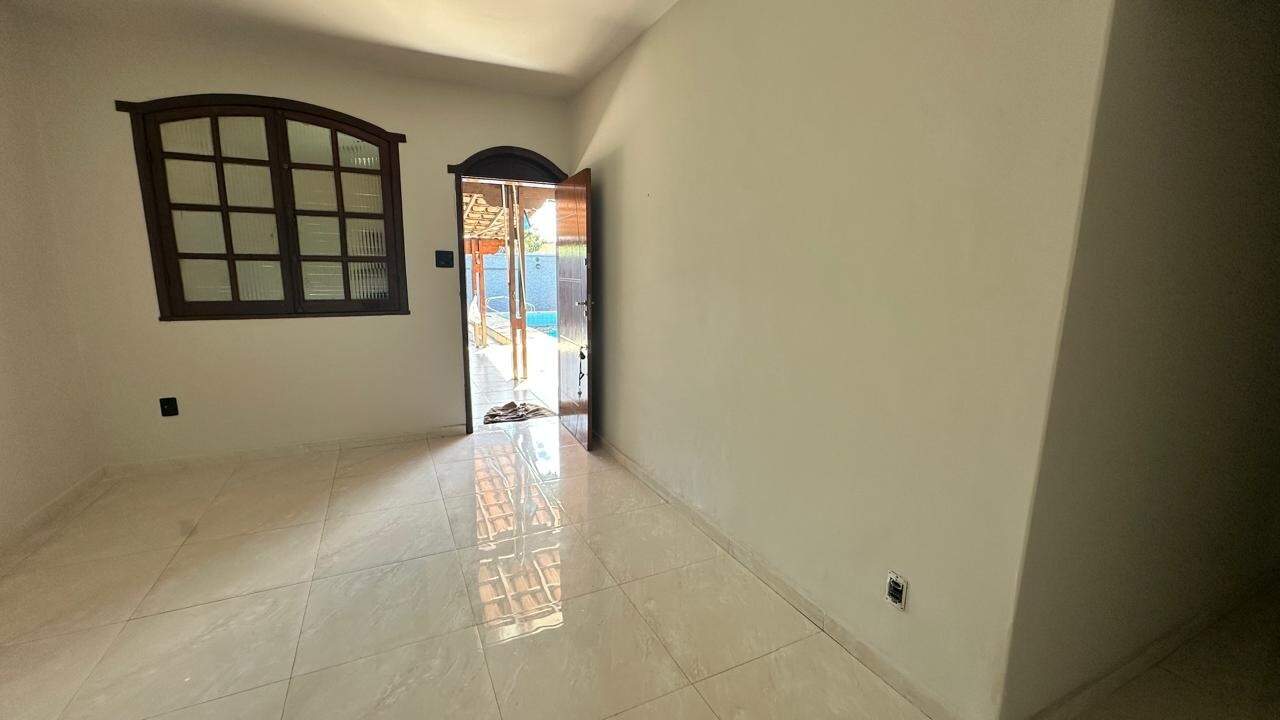 Casa à venda no Alípio de Melo: 