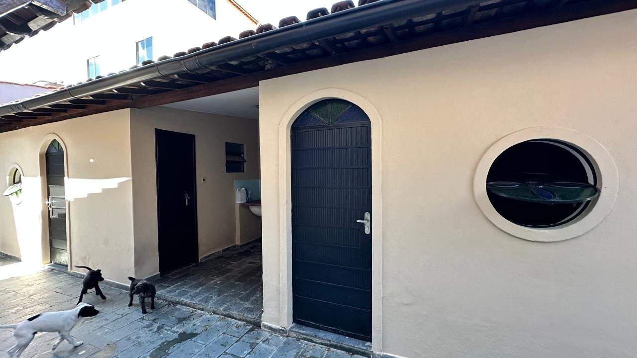 Casa à venda no Alípio de Melo: 