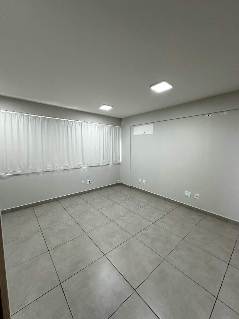 Sala Comercial à venda no Ouro Preto: 