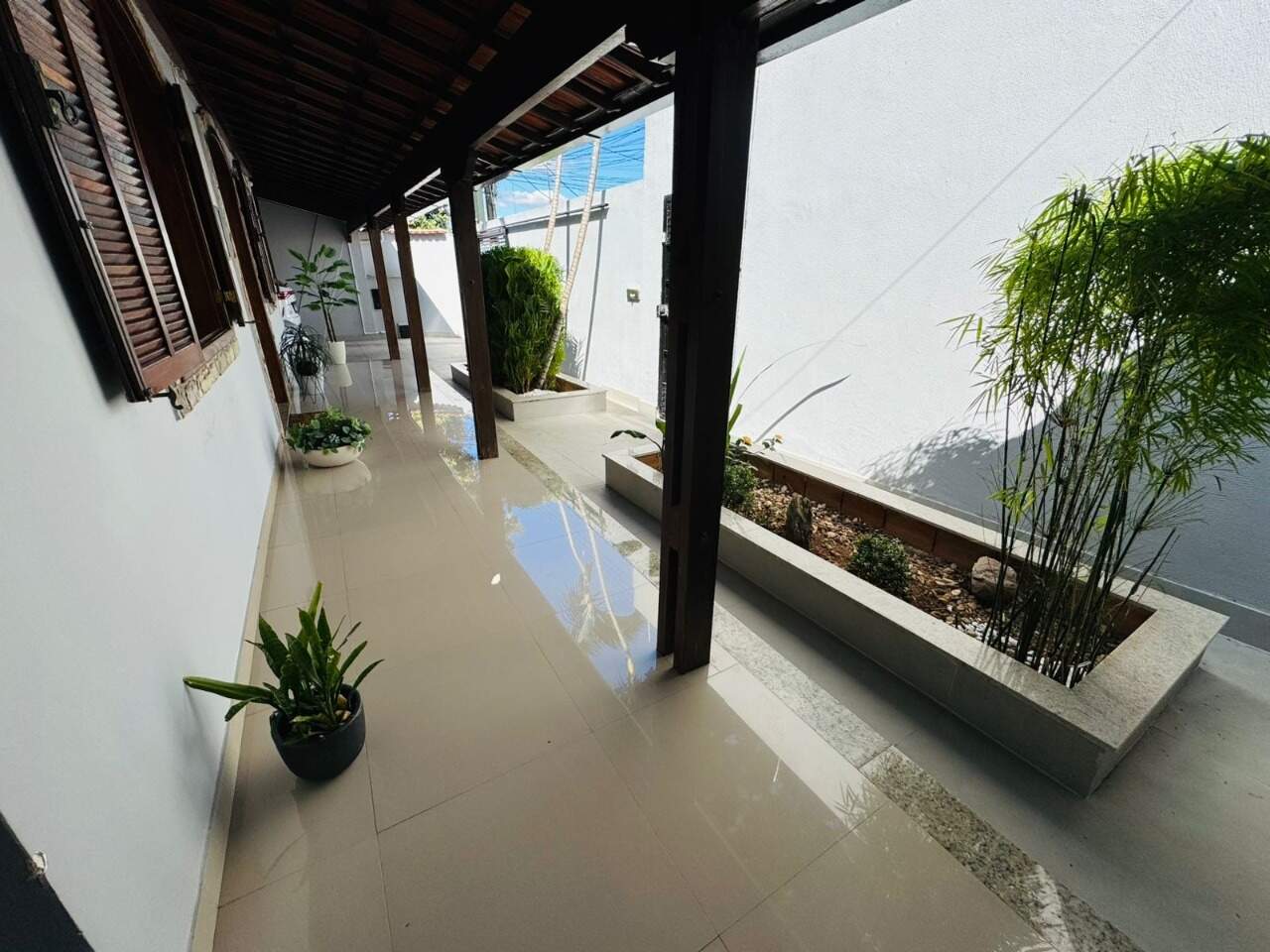 Casa à venda no Serrano: 