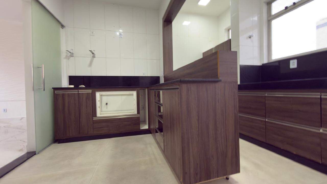 Apartamento à venda no Castelo: 