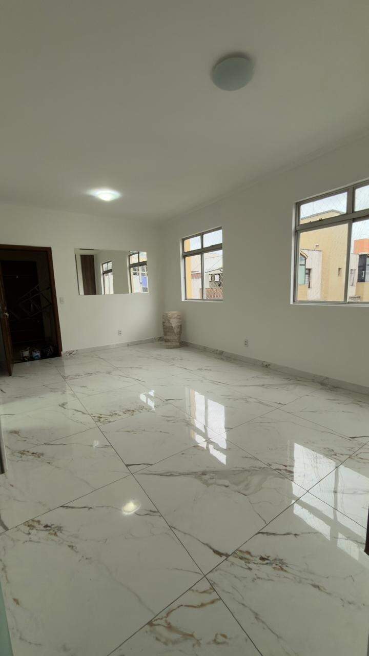 Apartamento à venda no Castelo: 