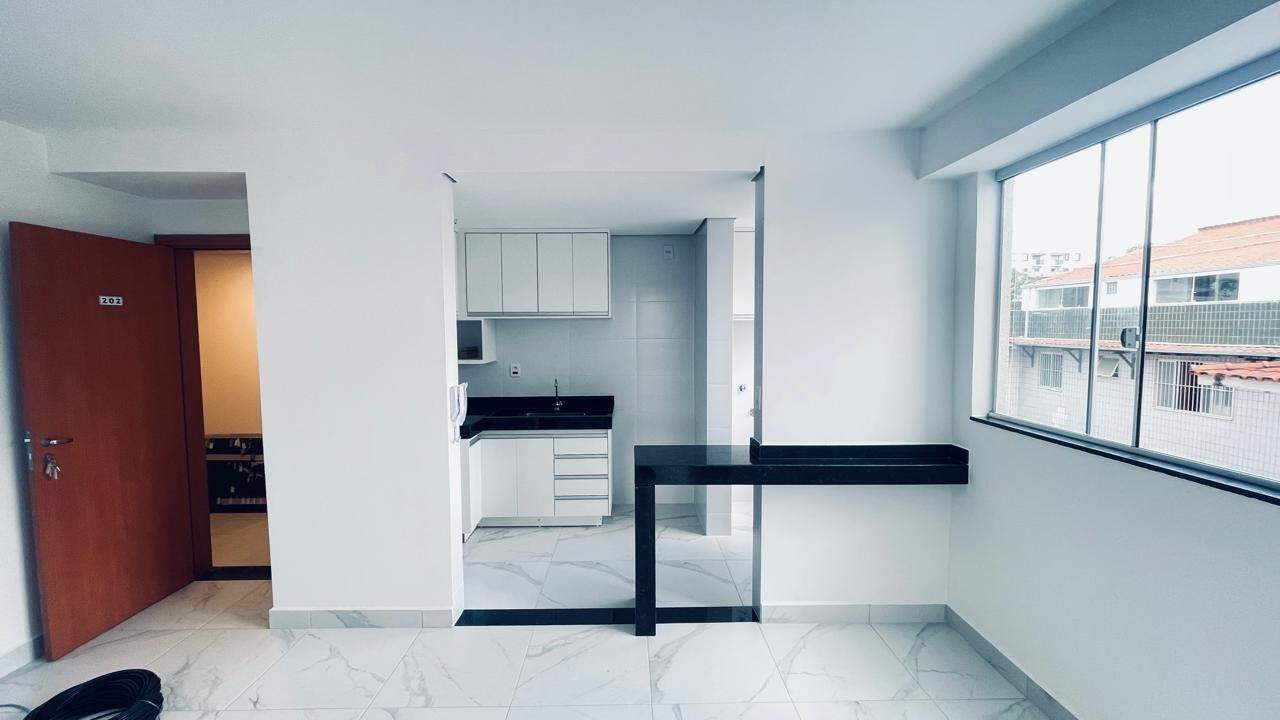 Apartamento à venda no Santa Mônica: 1