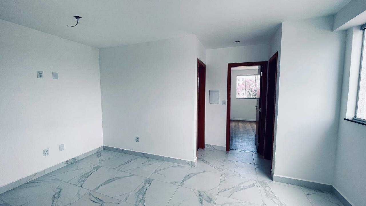 Apartamento à venda no Santa Mônica: 4
