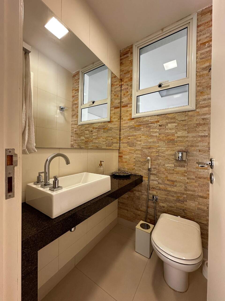 Casa em Condomínio à venda no Paquetá: 