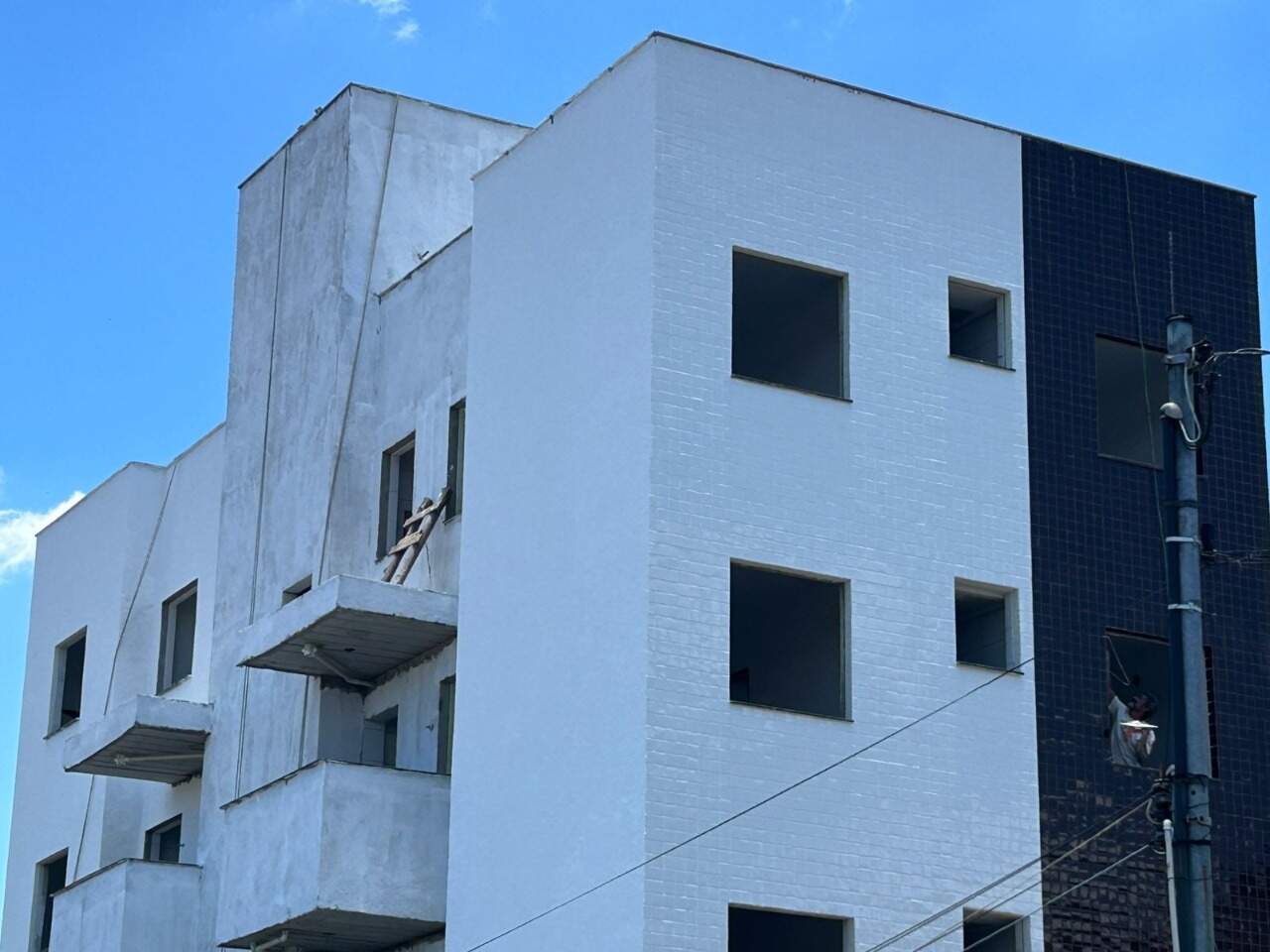 Apartamento à venda no Coqueiros: 