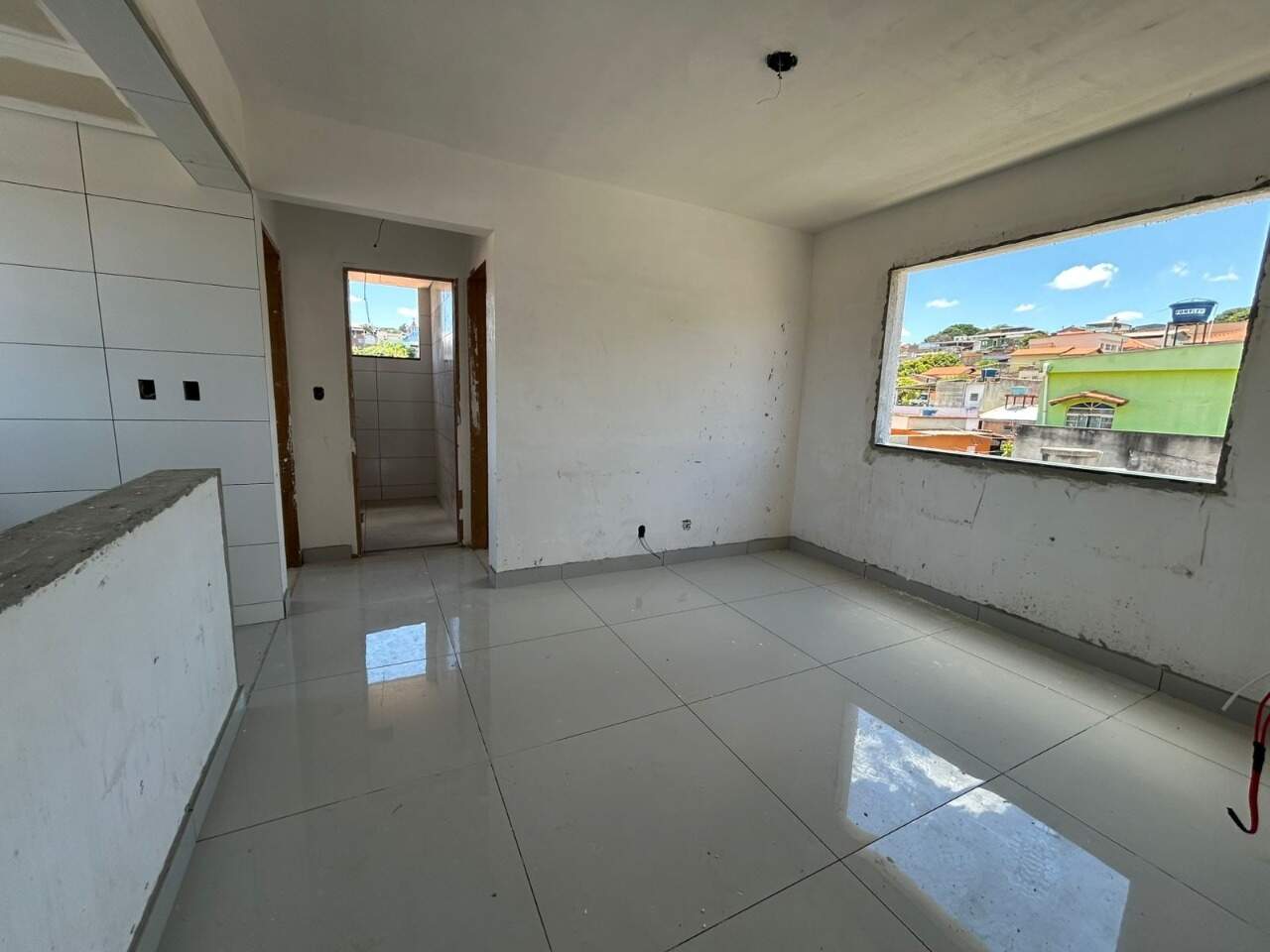 Apartamento à venda no Coqueiros: 