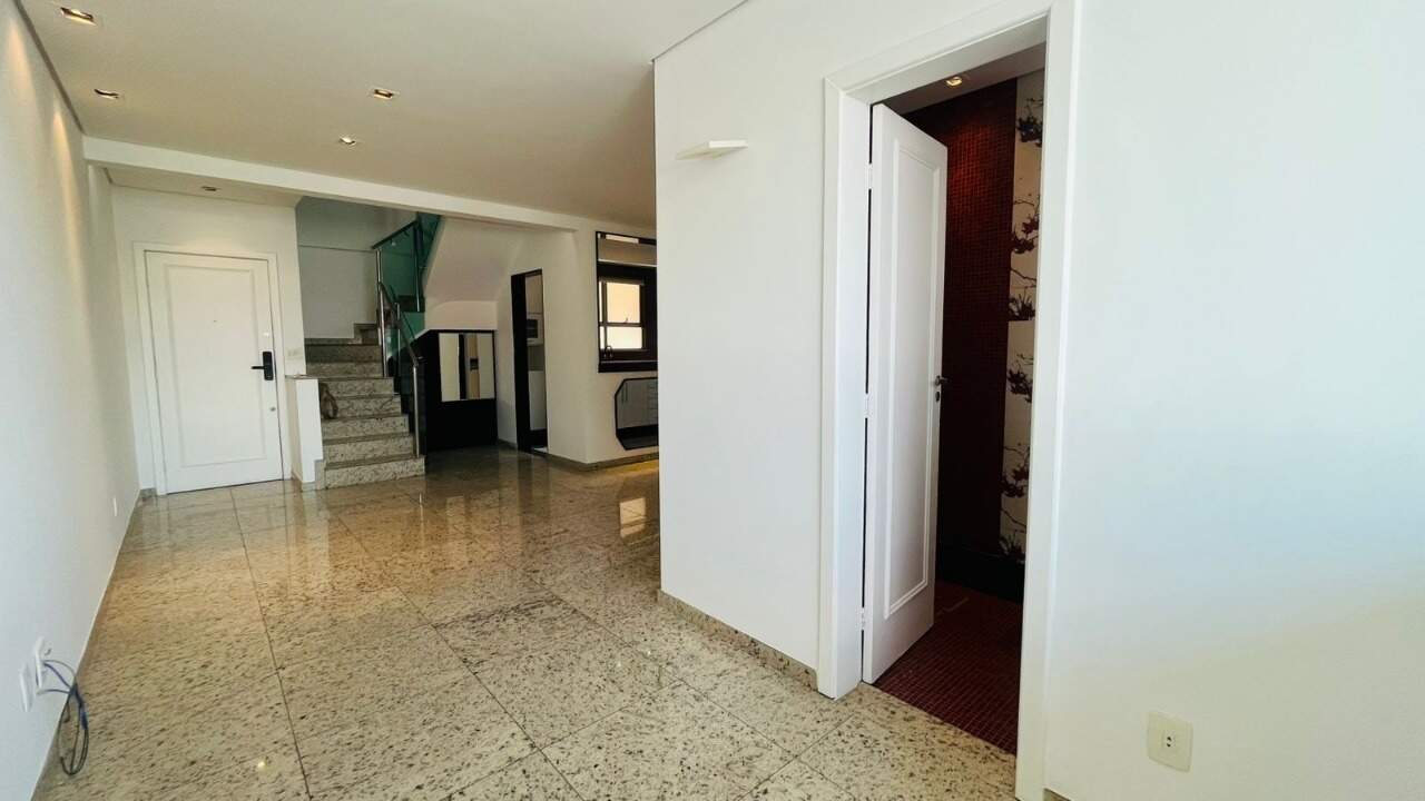 Cobertura à venda no Castelo: 
