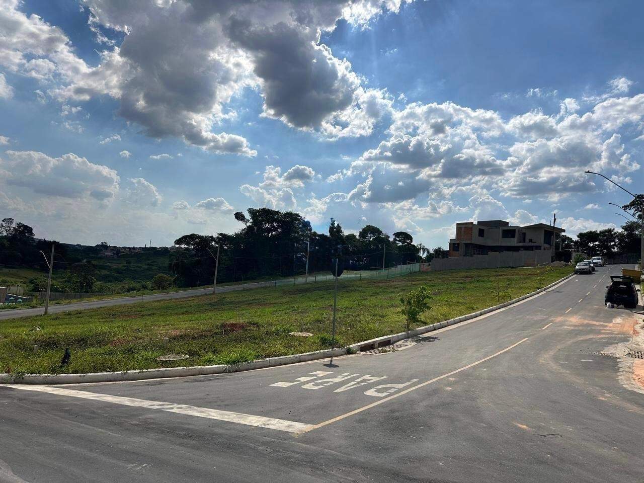 Lotes em condomínio à venda no Nacional: 