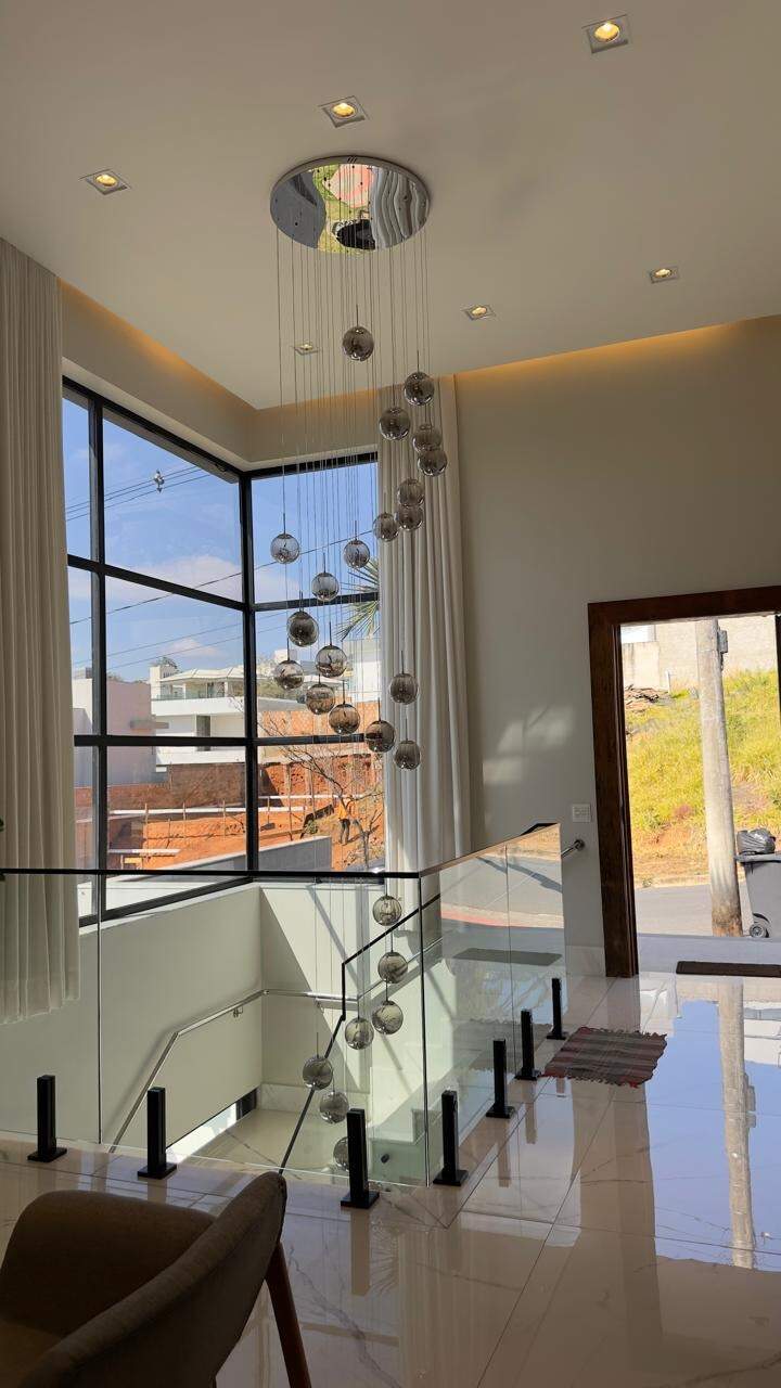 Casa em Condomínio à venda no Portal Do Sol: 