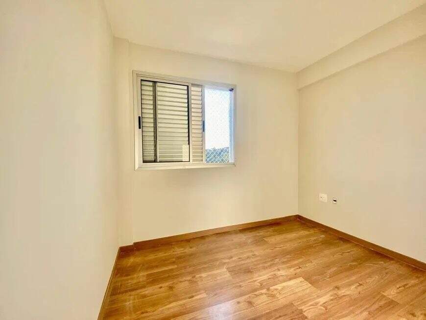 Apartamento à venda no Castelo: 