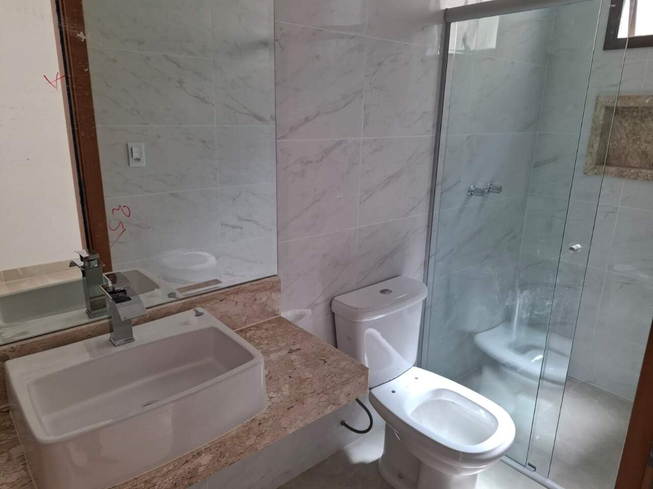 Casa à venda no Trevo: 