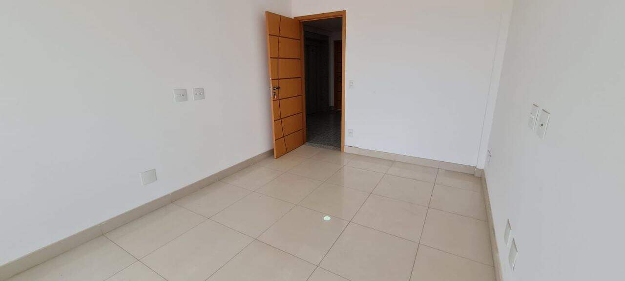Apartamento à venda no Serrano: 