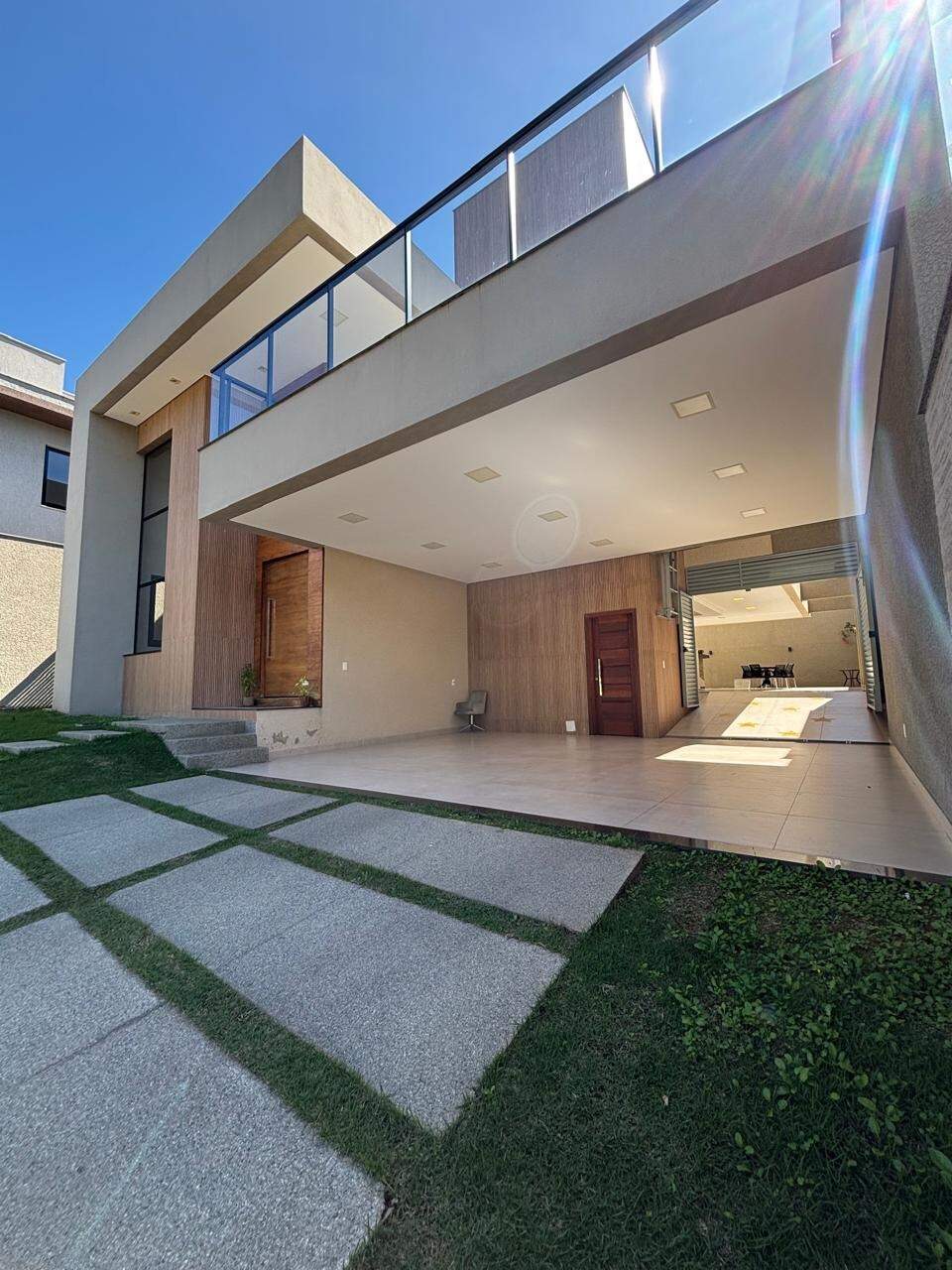 Casa em Condomínio à venda no Portal Do Sol: 