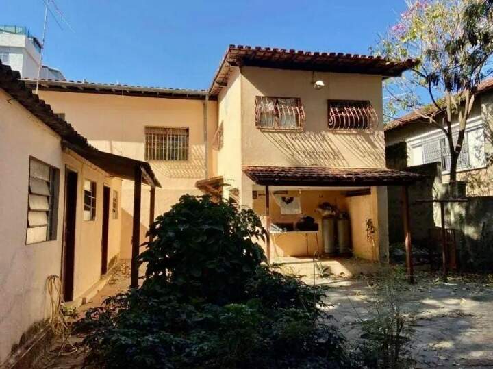 Casa à venda no Planalto: 4