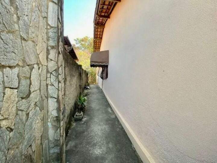 Casa à venda no Planalto: 7