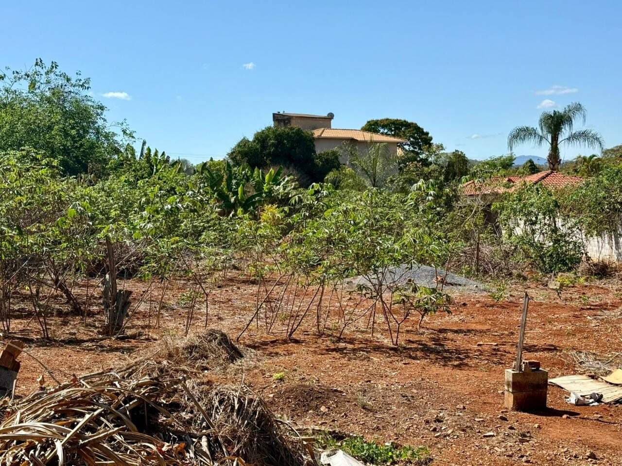 Lotes à venda no Lagoa Mansões: 