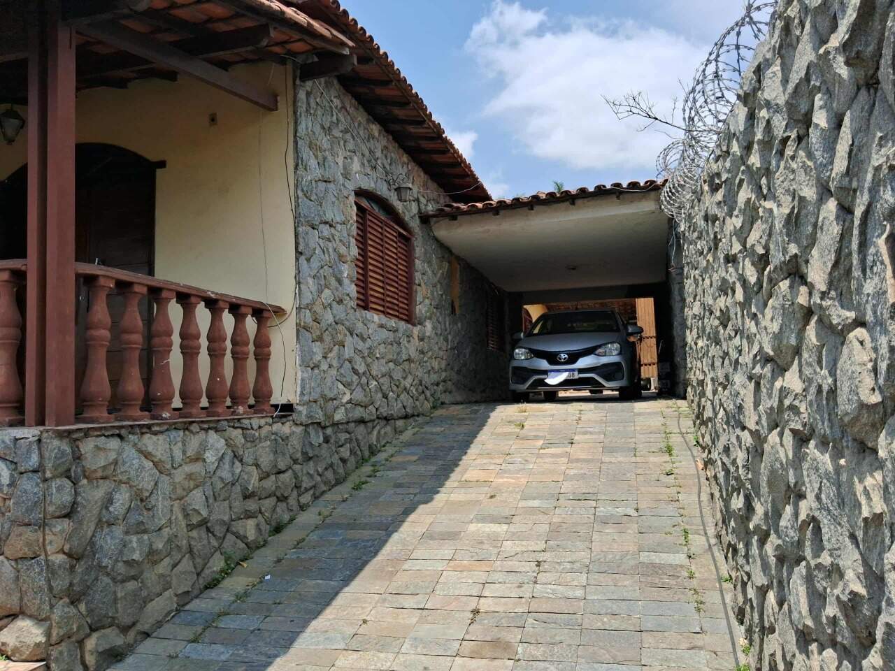 Casa à venda no Planalto: 