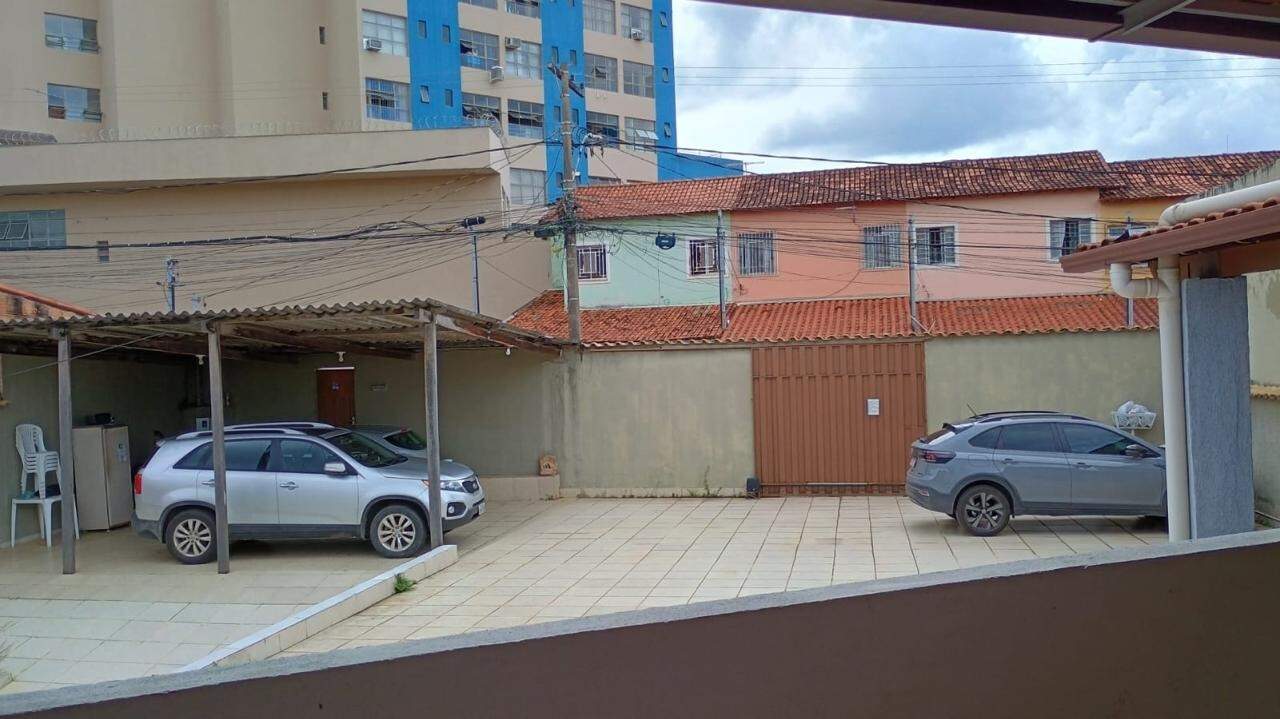 Casa à venda no Alípio de Melo: 24