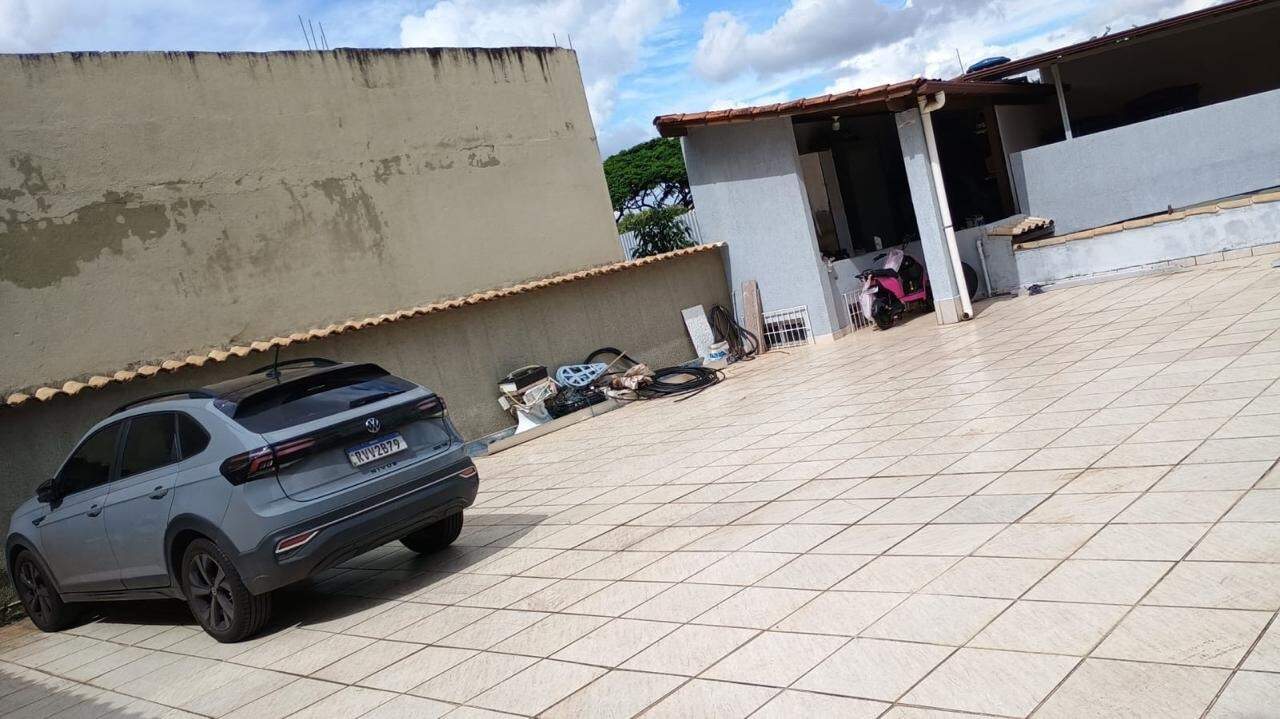Casa à venda no Alípio de Melo: 19