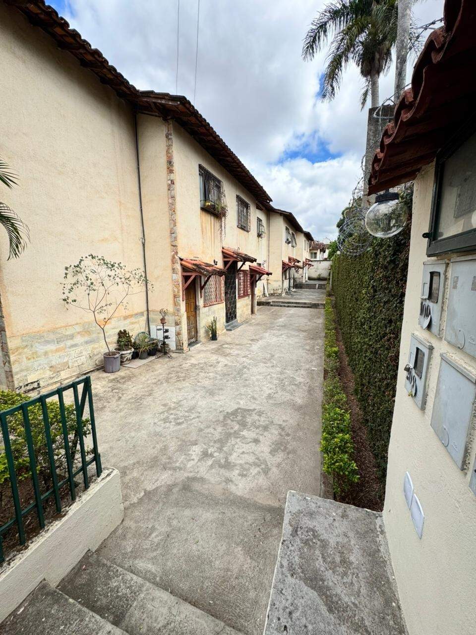 Casa em Condomínio à venda no São João Batista (Venda Nova): 4