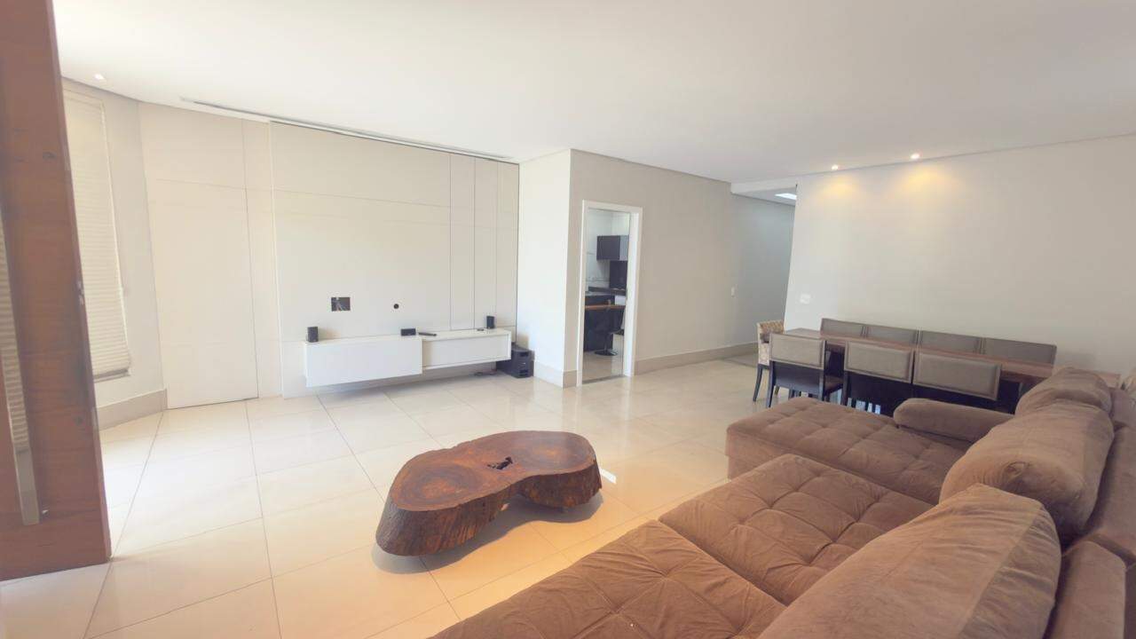 Casa à venda no Arvoredo: 