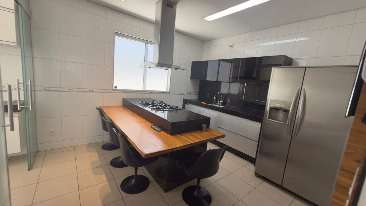 Casa à venda no Arvoredo: 