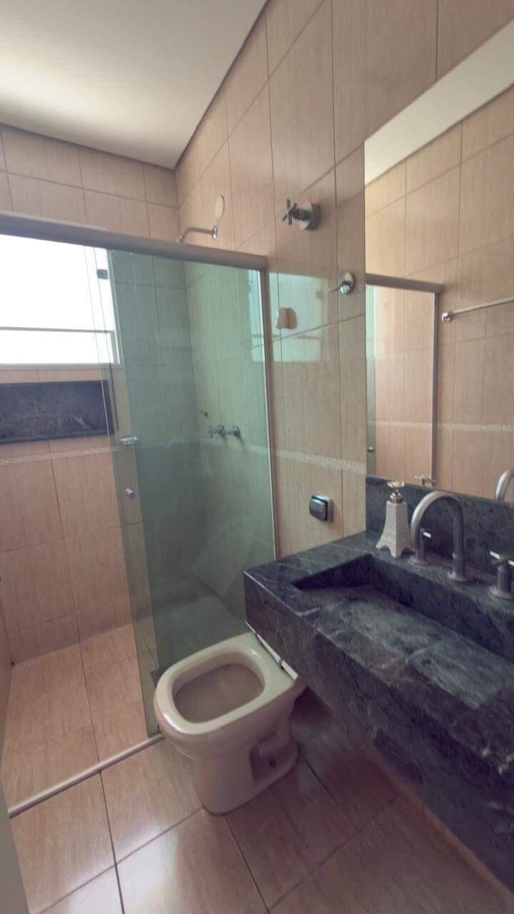 Casa à venda no Arvoredo: 