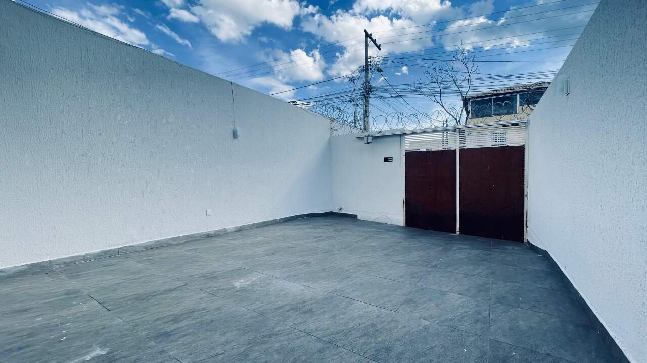 Casa à venda no Rio Branco: 3