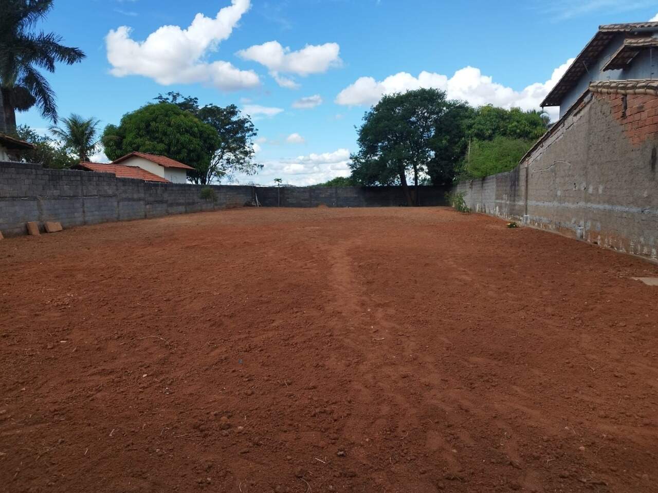 Lotes à venda no Garças: 
