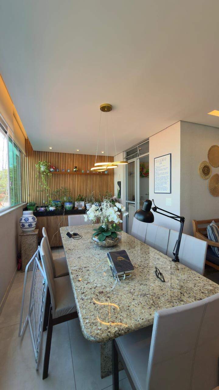 Apartamento à venda no Castelo: 