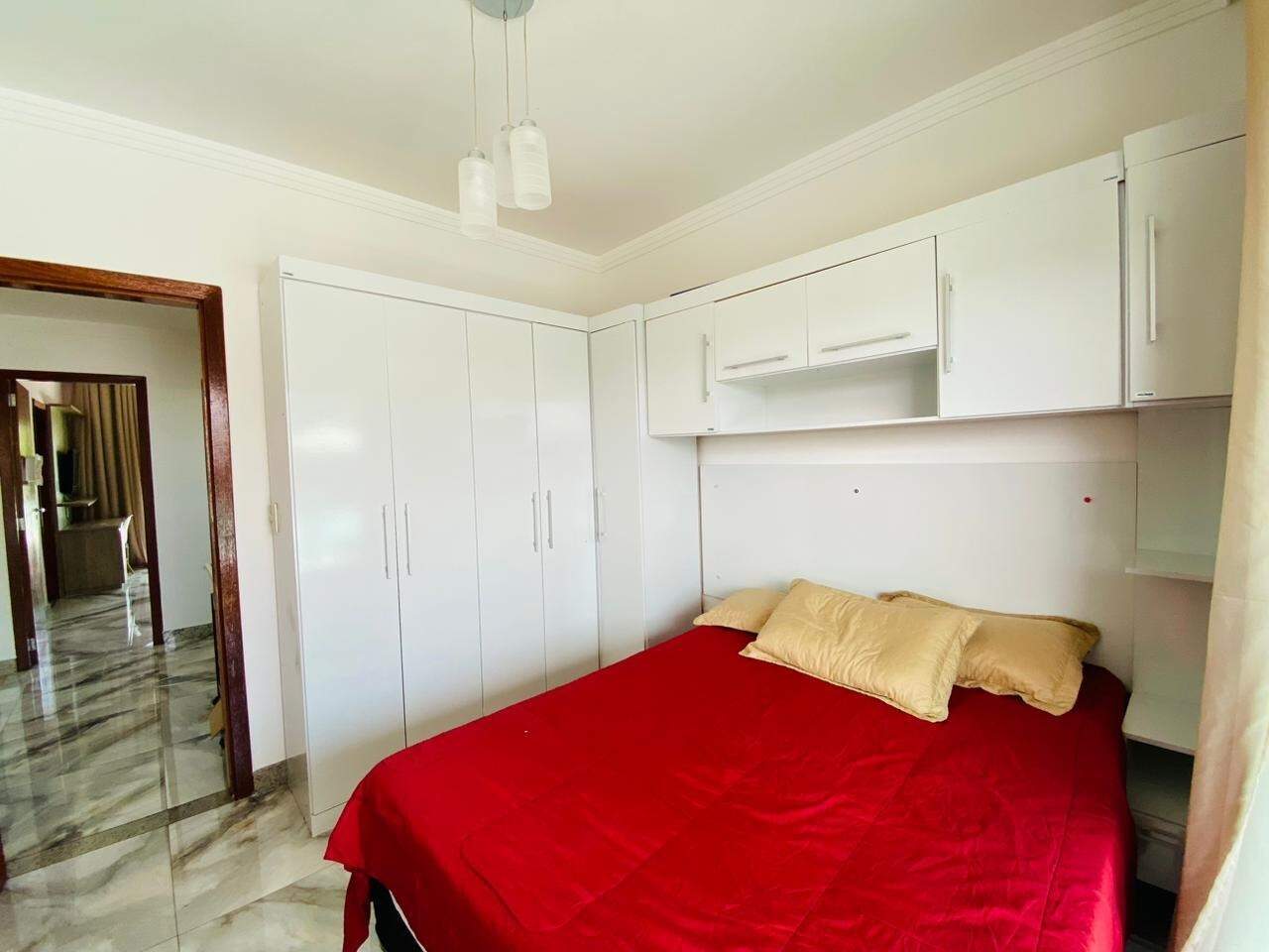 Casa em Condomínio à venda no Trilhas do Sol: 
