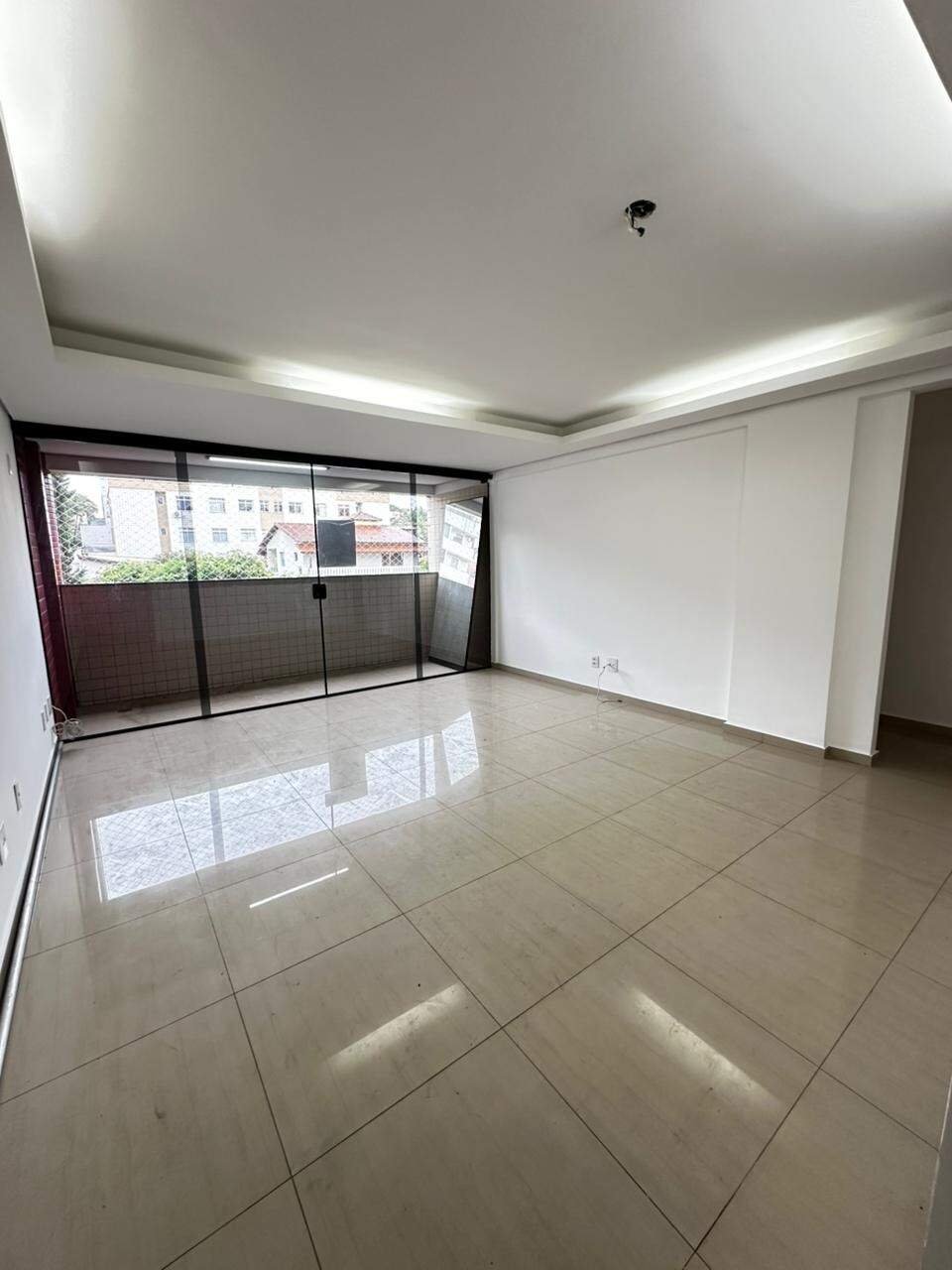 Apartamento à venda no Castelo: 
