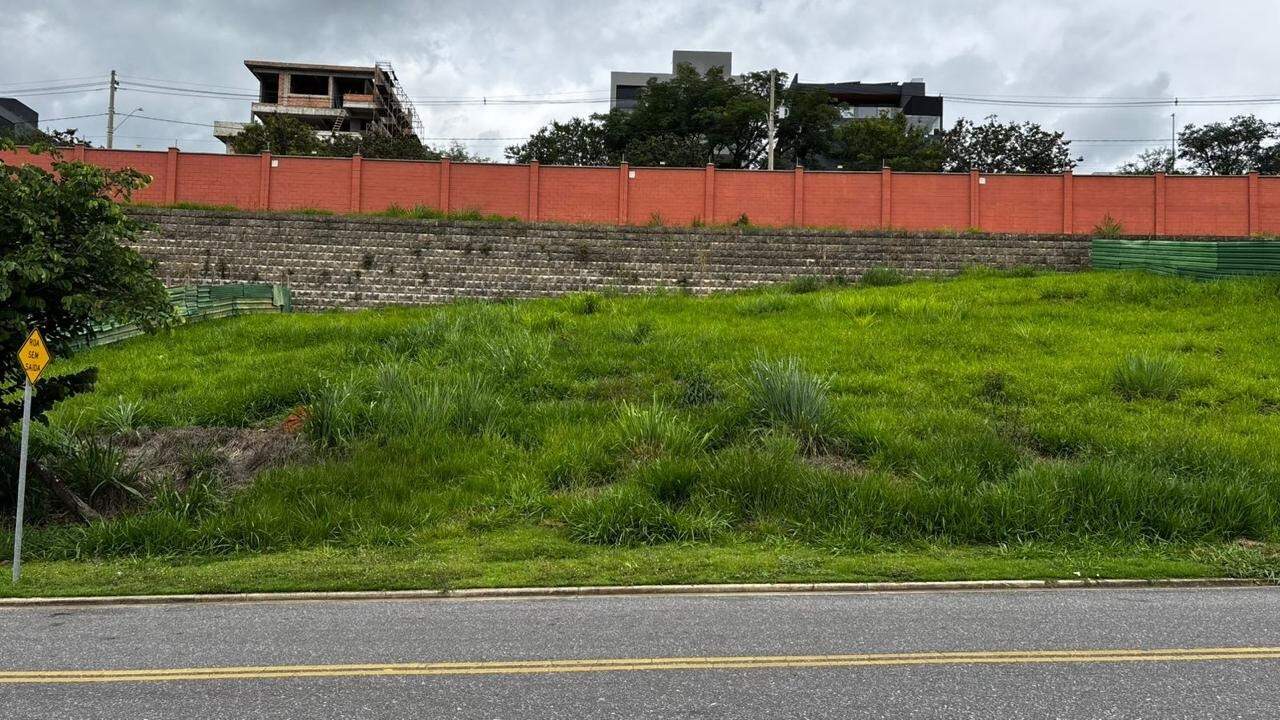 Lotes em condomínio à venda no Alphaville: 