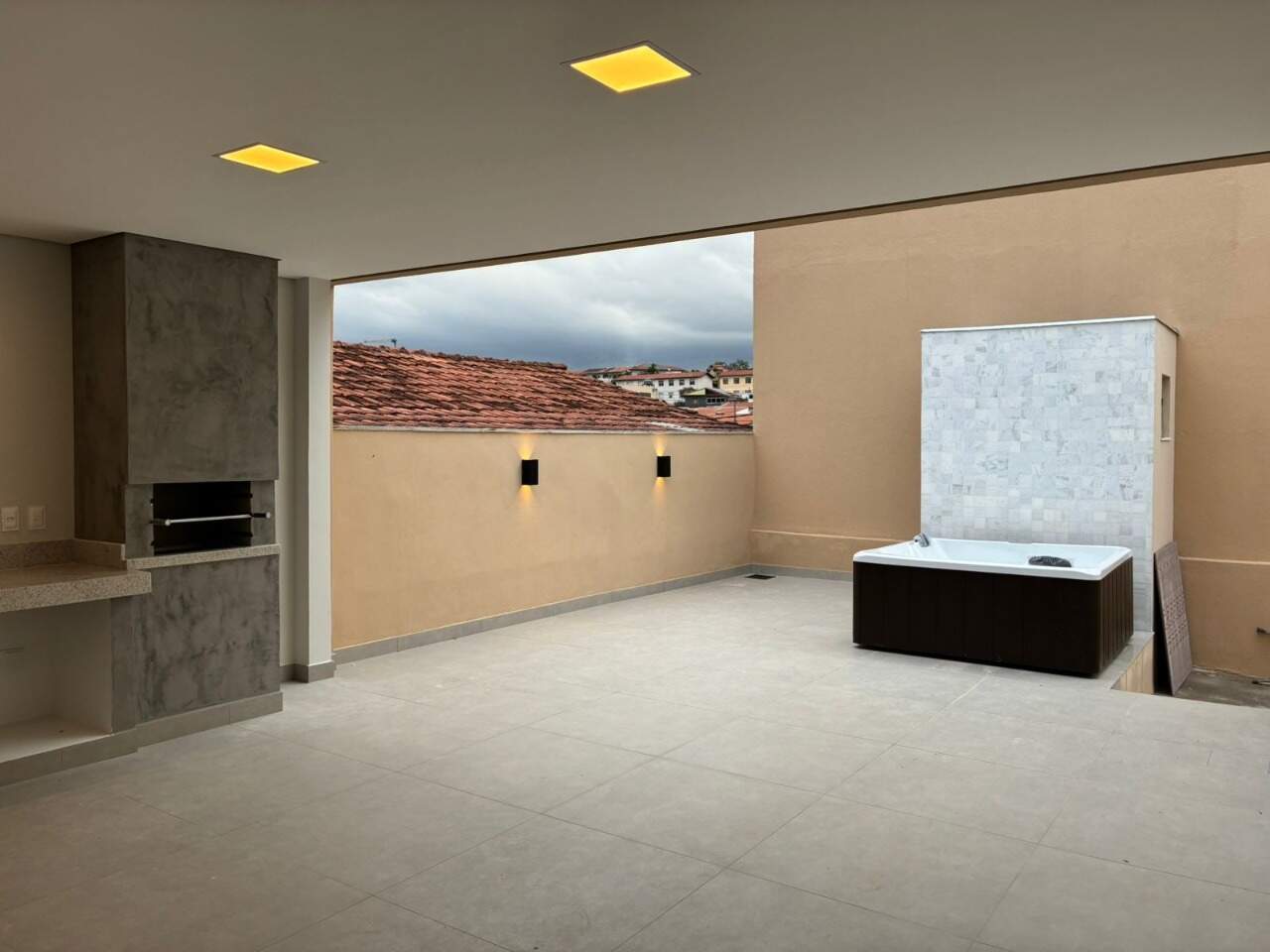 Casa à venda no Alípio de Melo: 