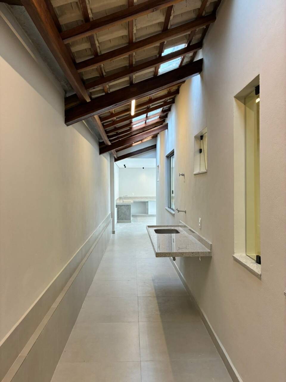 Casa à venda no Alípio de Melo: 