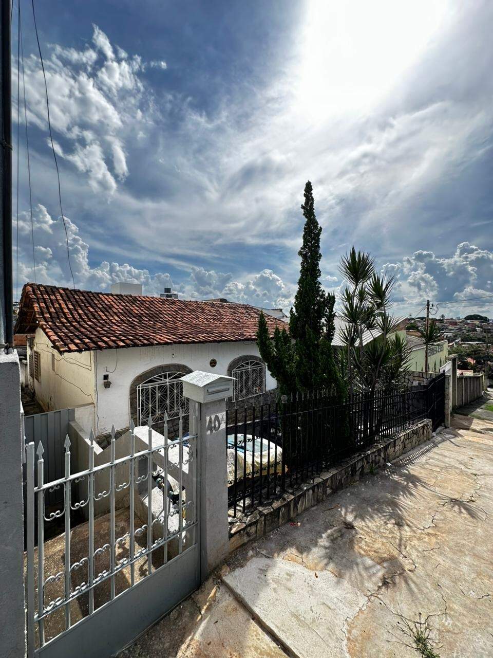 Casa à venda no Fernão Dias: 