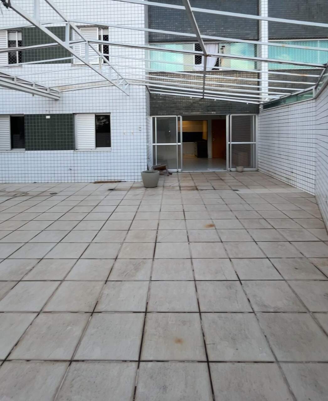 Área privativa à venda no JARAGUA: 