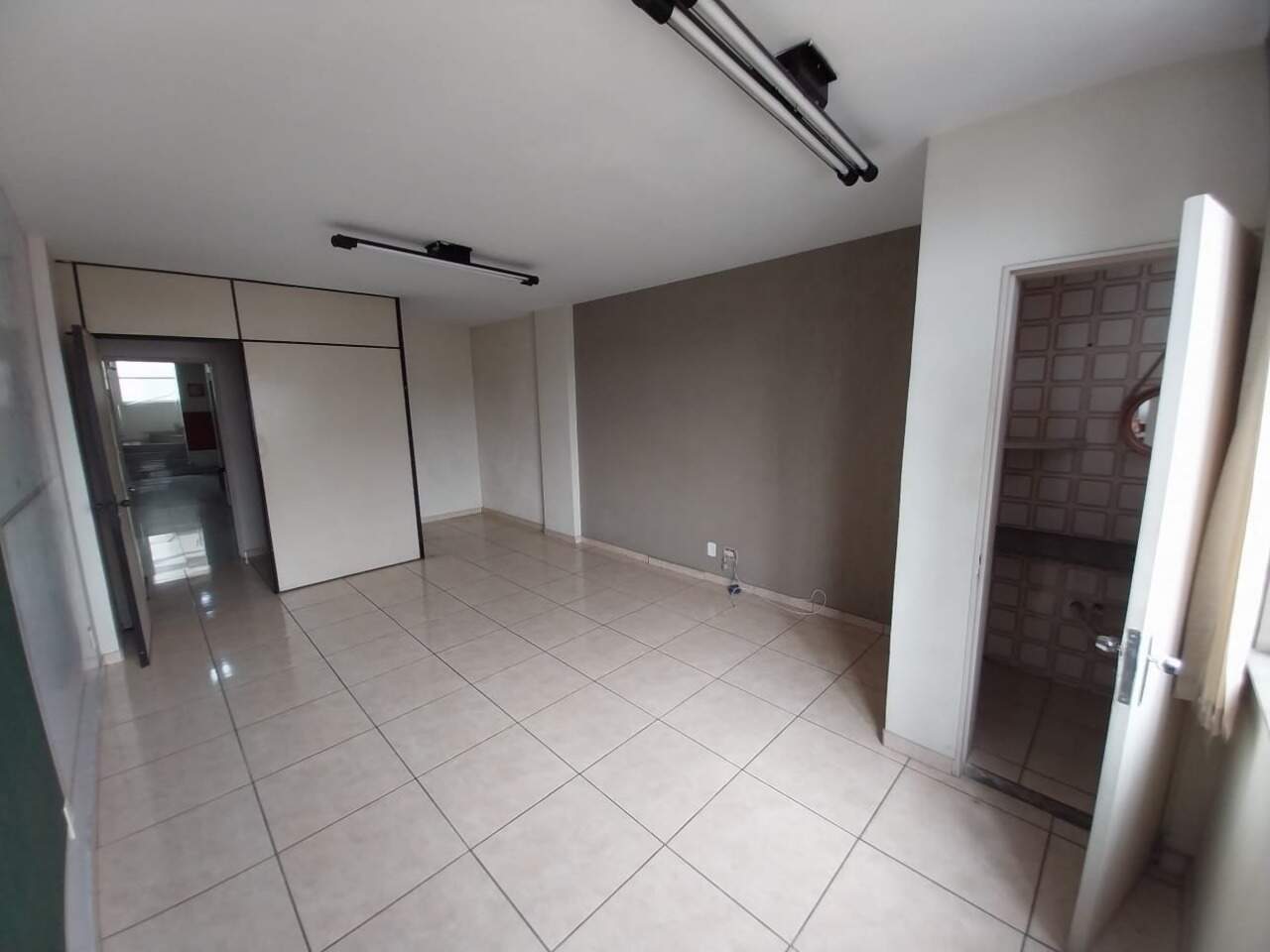 Sala Comercial à venda no Centro: 
