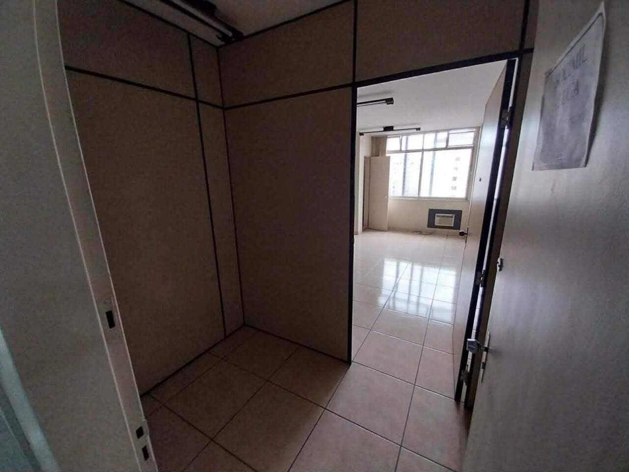 Sala Comercial à venda no Centro: 