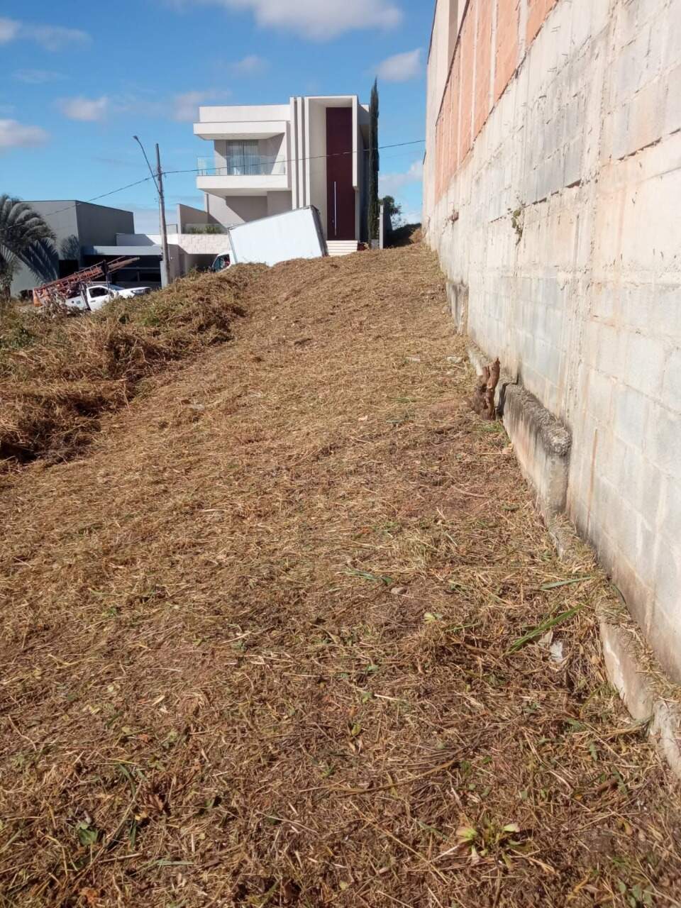 Lotes em condomínio à venda no Portal Do Sol: 