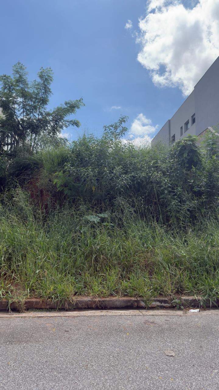 Lotes em condomínio à venda no Portal Do Sol: 