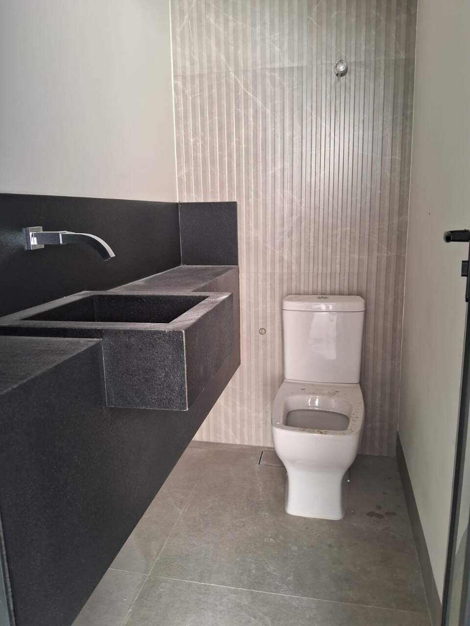 Casa à venda no JARAGUA: 