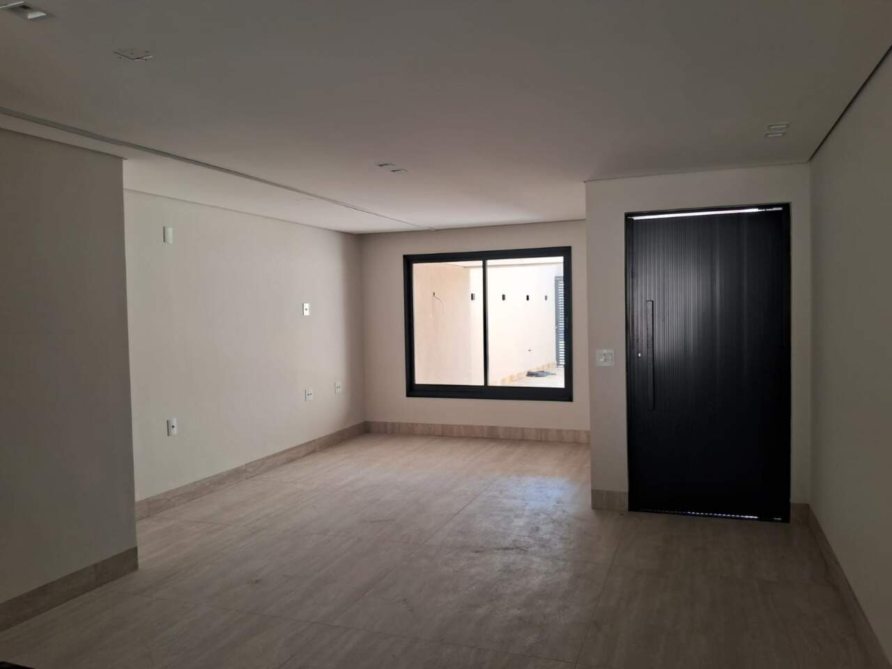 Casa à venda no JARAGUA: 