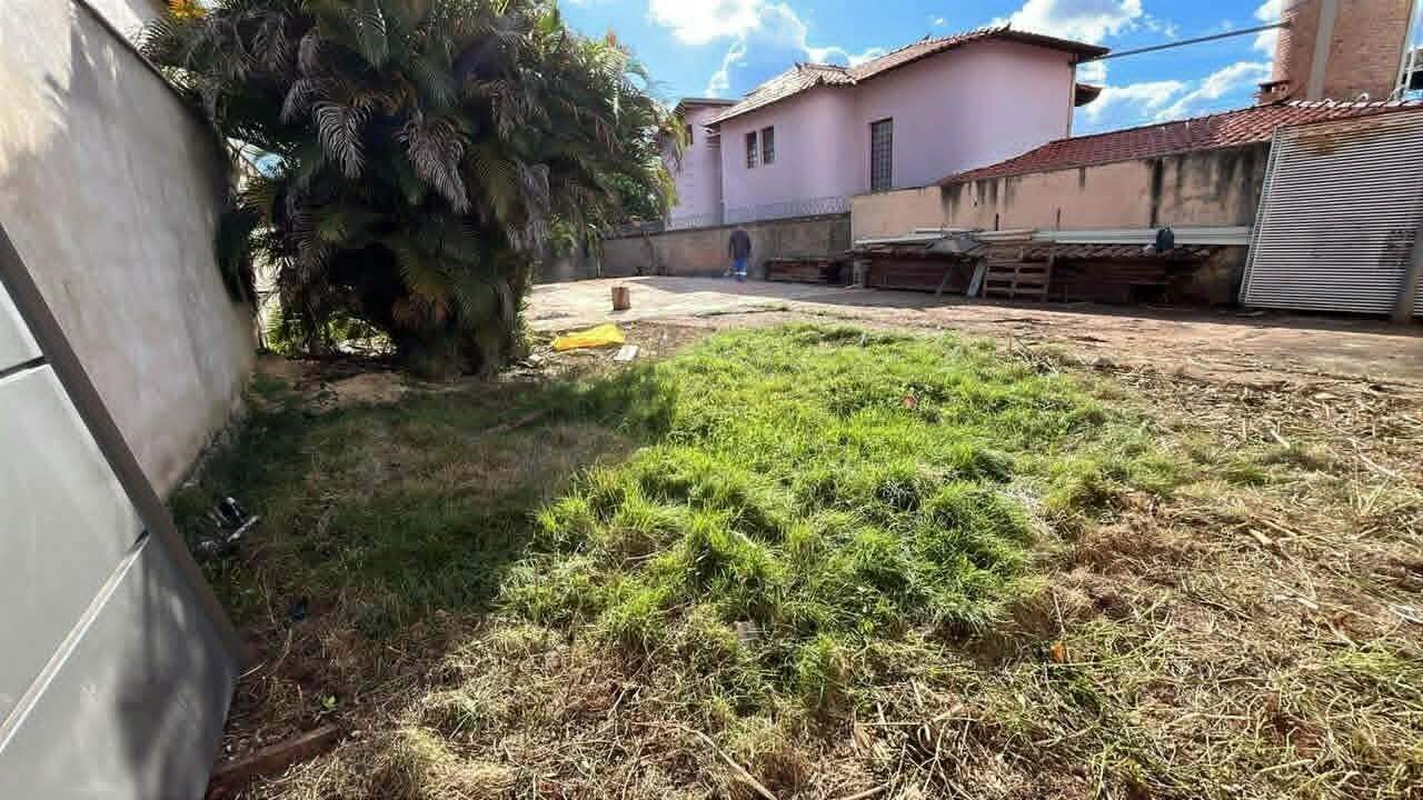 Lotes à venda no Santa Mônica: 