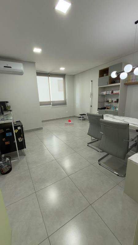 Sala Comercial à venda no São Luiz: 