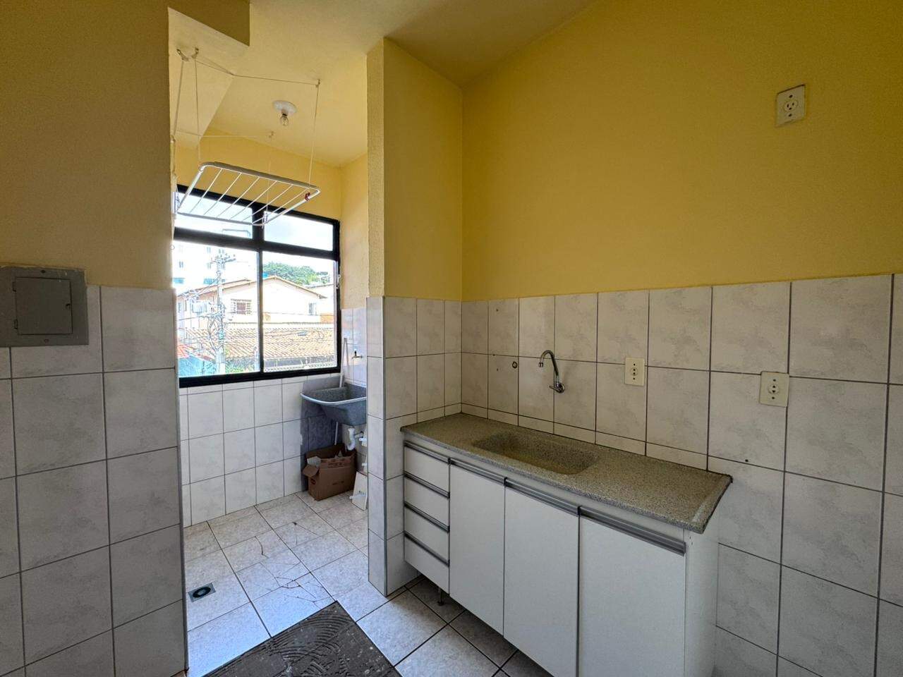 Apartamento para aluguel no Santa Mônica: 
